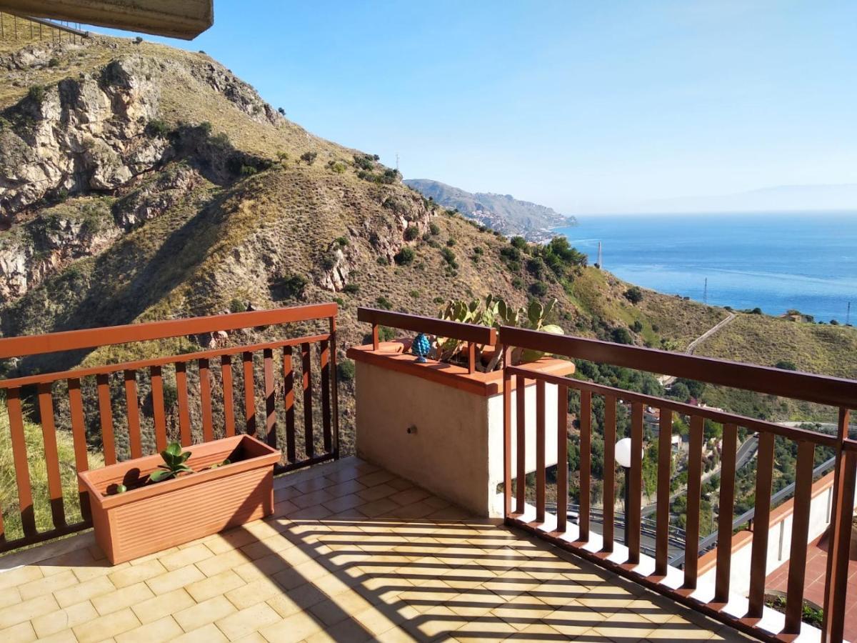 Chez Marie Apartment Taormina Exterior photo